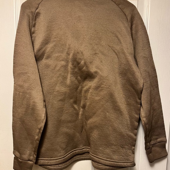 Under Shirt unbranded - Picture 2 of 2